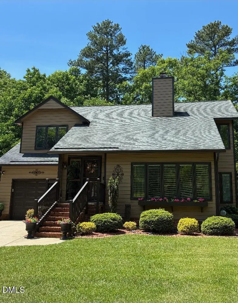 6921 Spring Dr, Raleigh, NC 27613