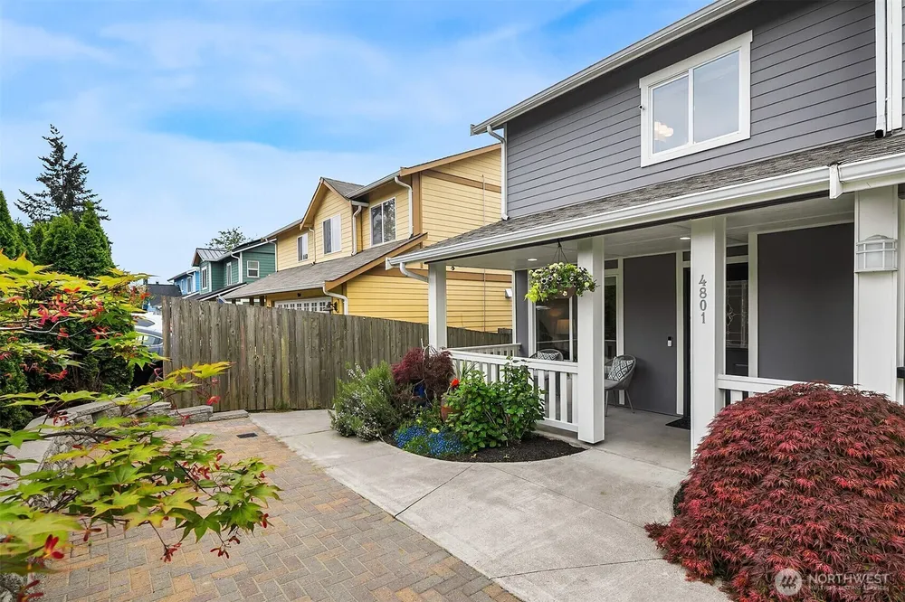 4801 25th Ave SW, Seattle, WA 98106