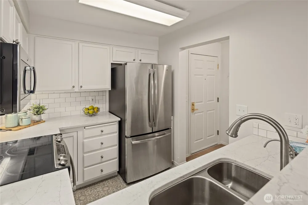 4133 224th Ln SE, Issaquah, WA 98029