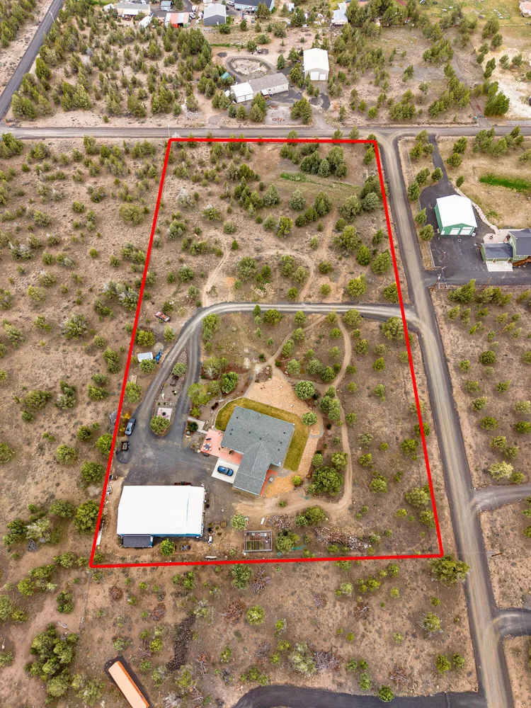 4590 SE Wampum Rd, Prineville, OR 97754