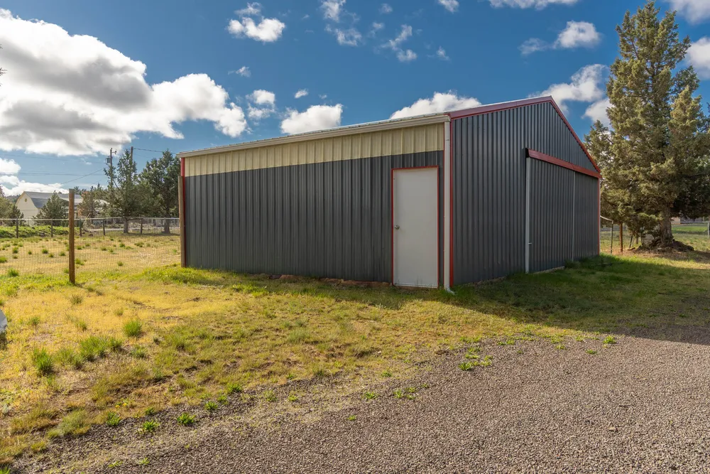 5128 SE Sioux Loop, Prineville, OR 97754