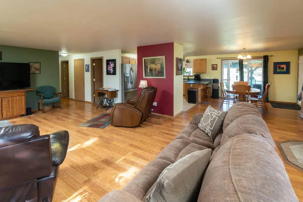 5128 SE Sioux Loop, Prineville, OR 97754