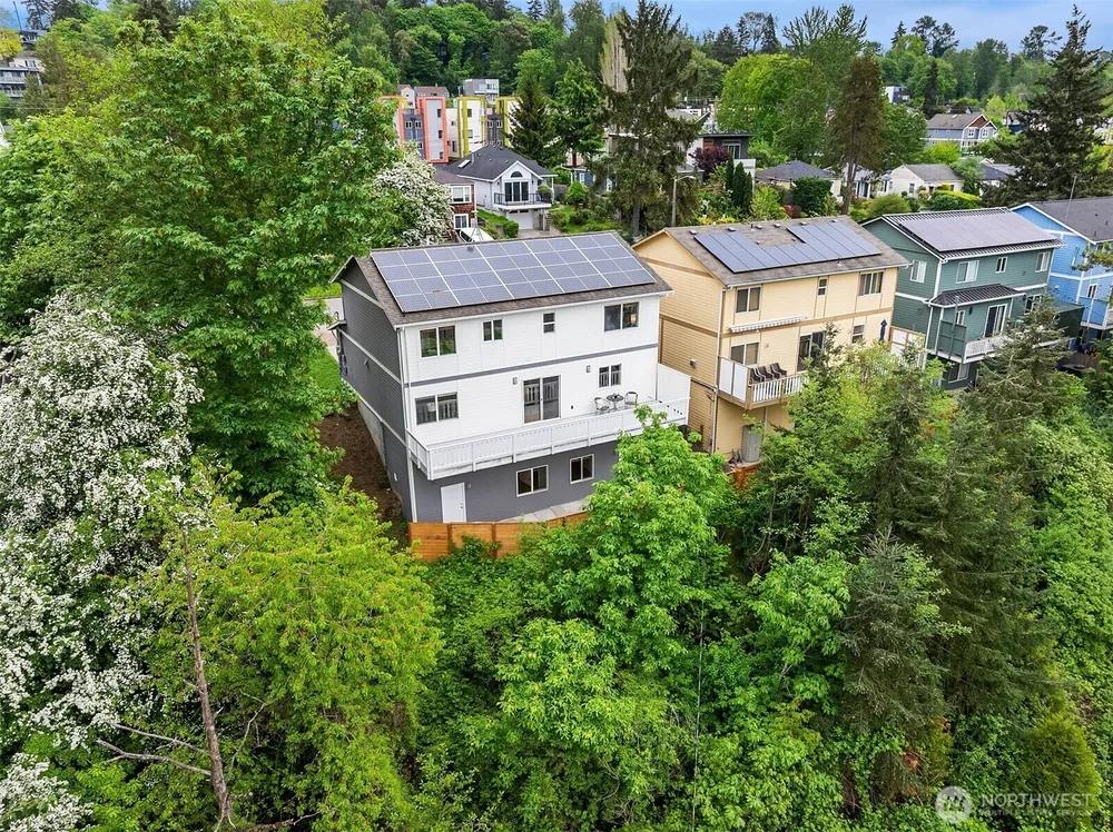 4801 25th Ave SW, Seattle, WA 98106