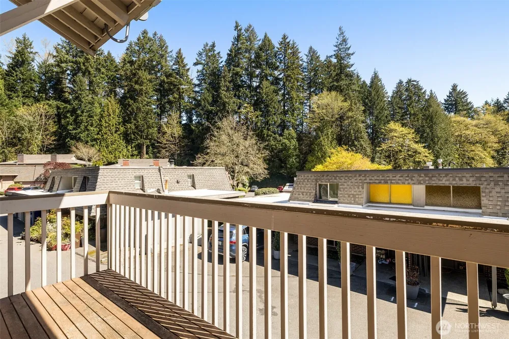 243 169th Ave NE, Bellevue, WA 98008