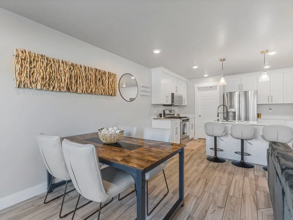 6534 S Aspen Ln, South Weber, UT 84405