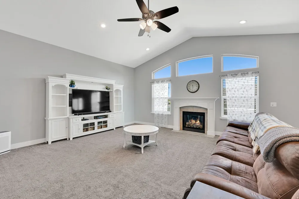 4494 W 1600 N, Plain City, UT 84404