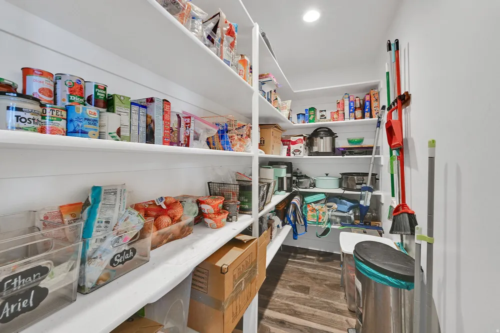4494 W 1600 N, Plain City, UT 84404