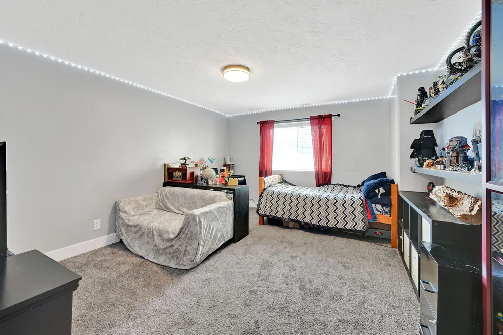 4494 W 1600 N, Plain City, UT 84404