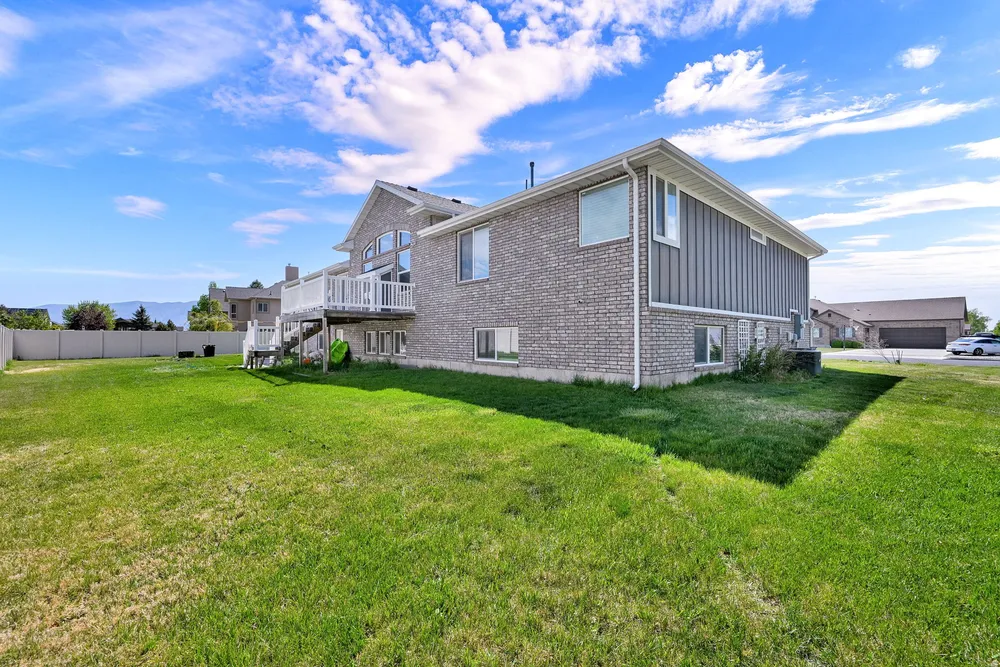 4494 W 1600 N, Plain City, UT 84404