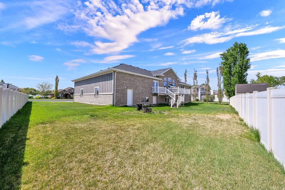 4494 W 1600 N, Plain City, UT 84404