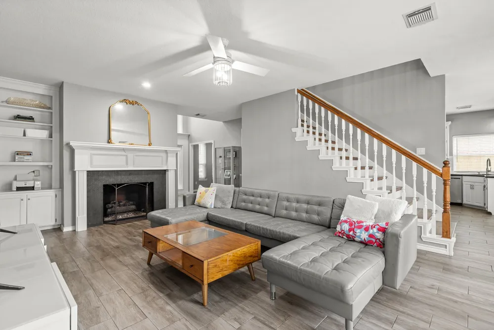 1406 Pambrooke Ln, Houston, TX 77094