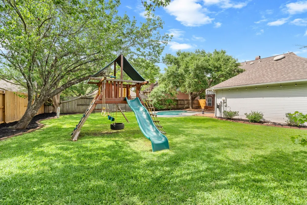 1406 Pambrooke Ln, Houston, TX 77094
