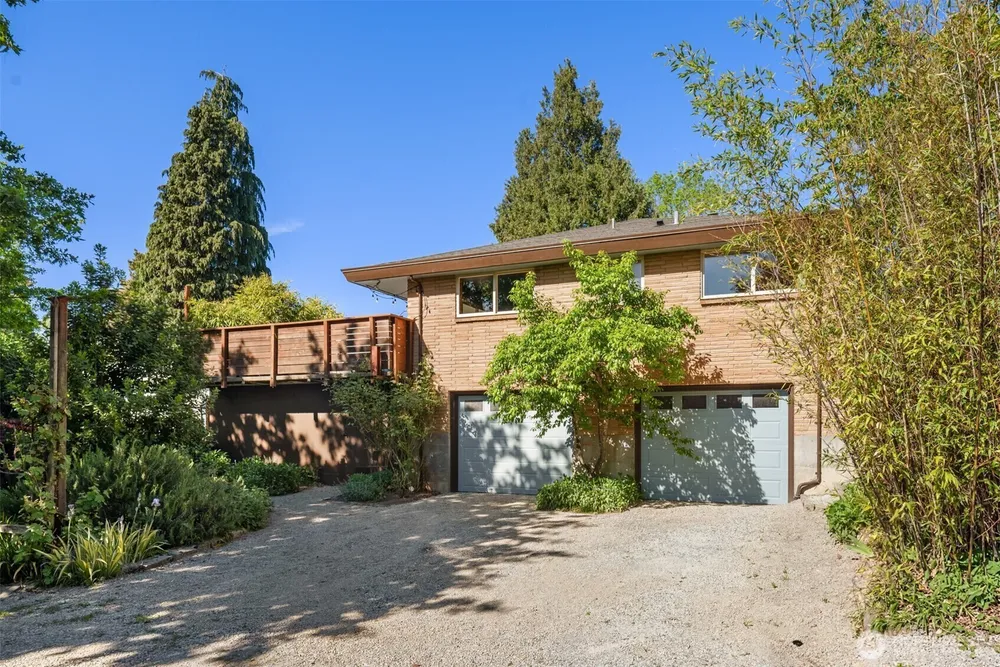 8317 Duncan Ave S, Seattle, WA 98118