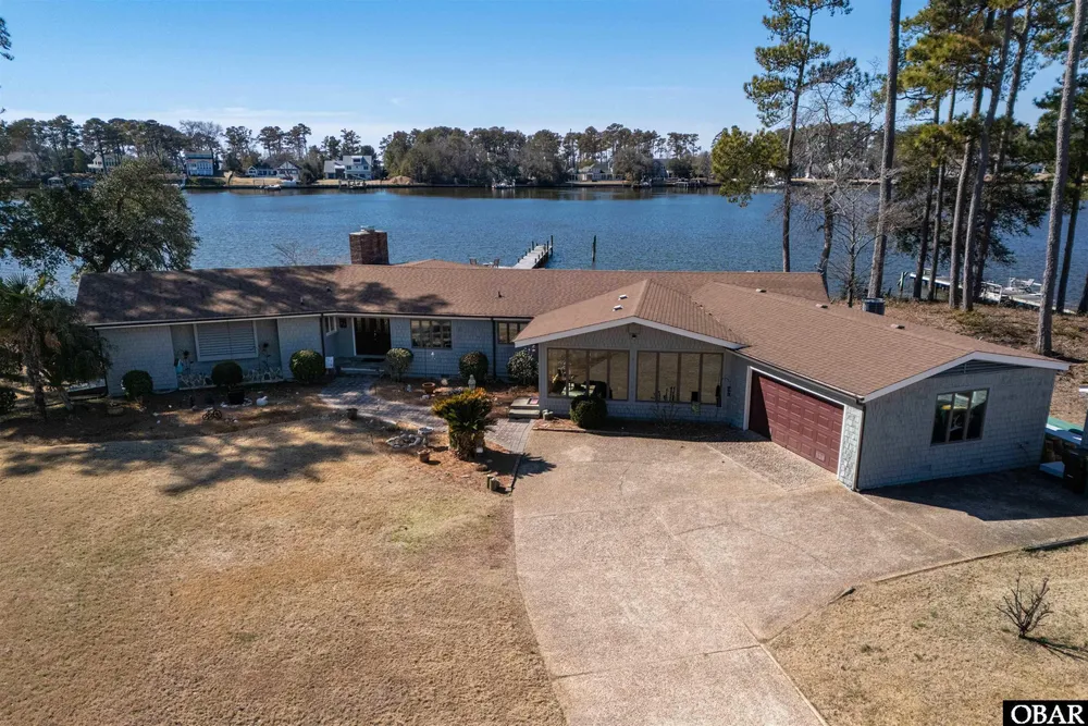 93 Osprey Ln, Kitty Hawk, NC 27949