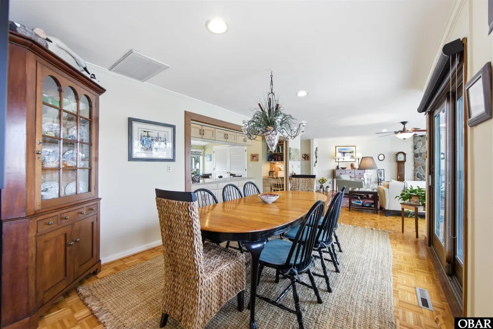 93 Osprey Ln, Kitty Hawk, NC 27949