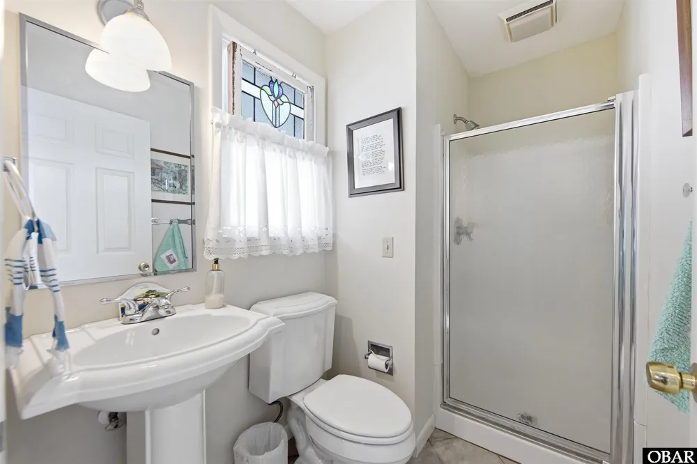 93 Osprey Ln, Kitty Hawk, NC 27949