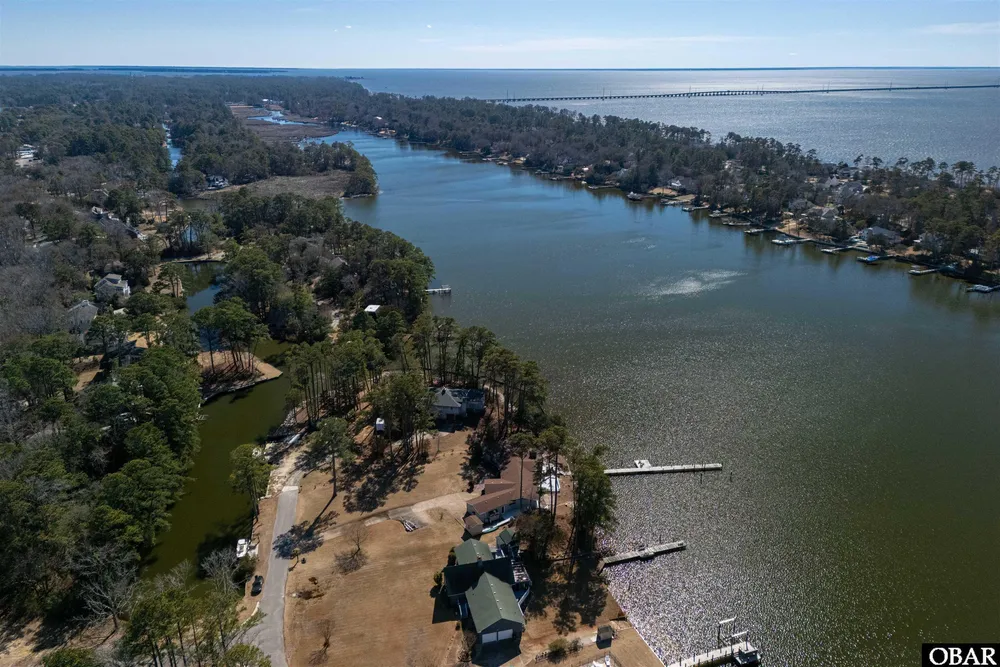 93 Osprey Ln, Kitty Hawk, NC 27949