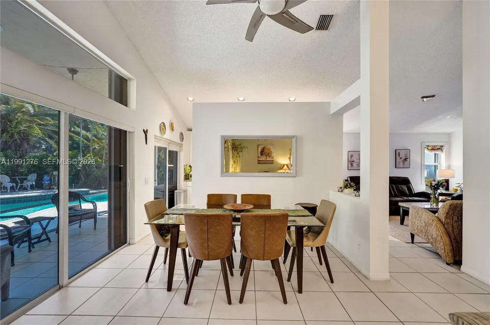 Weston, FL