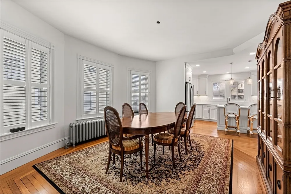 7 King St, Lynn, MA 01902