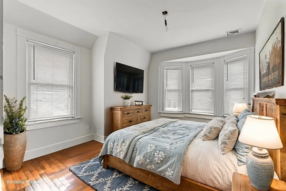 7 King St, Lynn, MA 01902