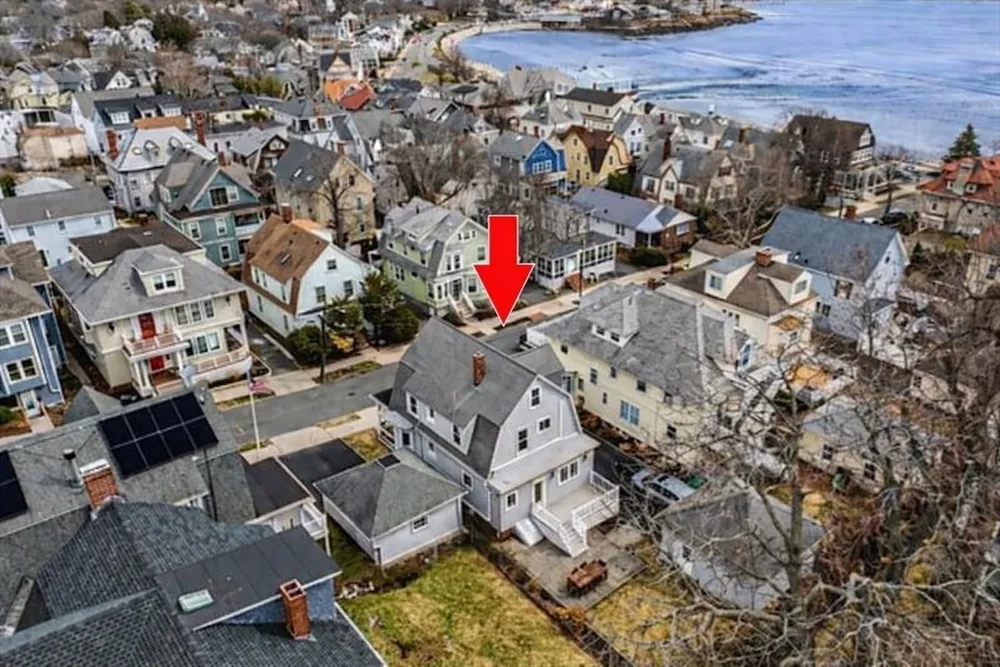 7 King St, Lynn, MA 01902