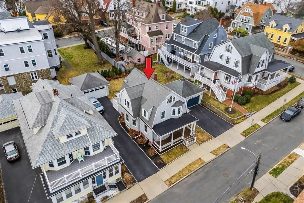 7 King St, Lynn, MA 01902