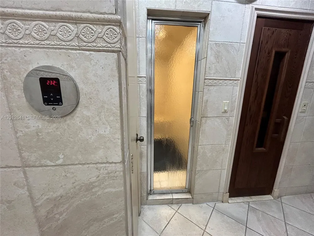 2030 S Ocean Dr, Hallandale Beach, FL 33009