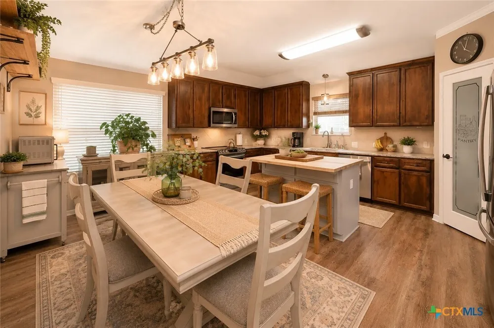 9703 Kaitlyn Dr, Killeen, TX 76542