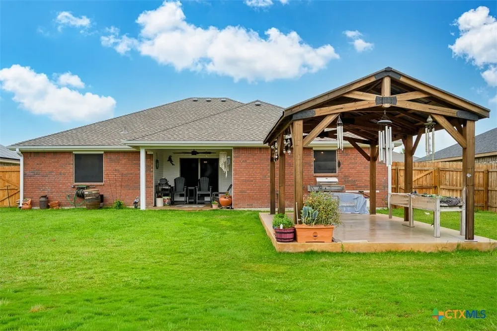 9703 Kaitlyn Dr, Killeen, TX 76542
