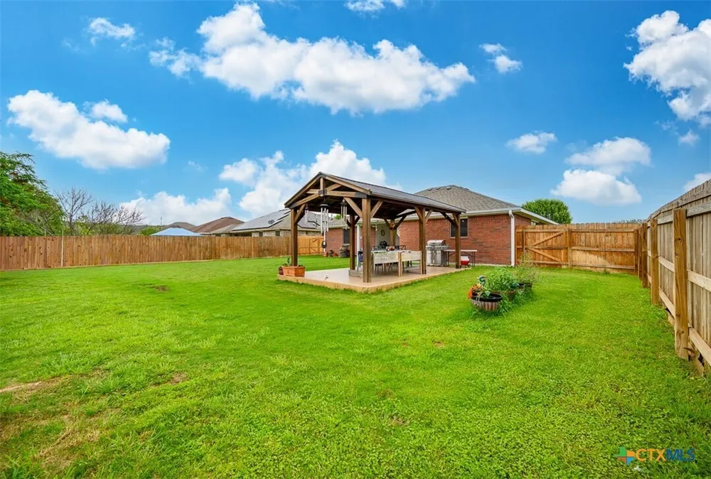 9703 Kaitlyn Dr, Killeen, TX 76542