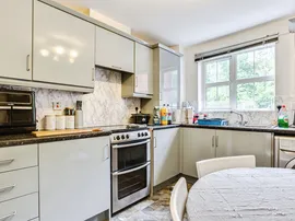 Meadow Side Road, East Ardsley, Wakefield thumb 3