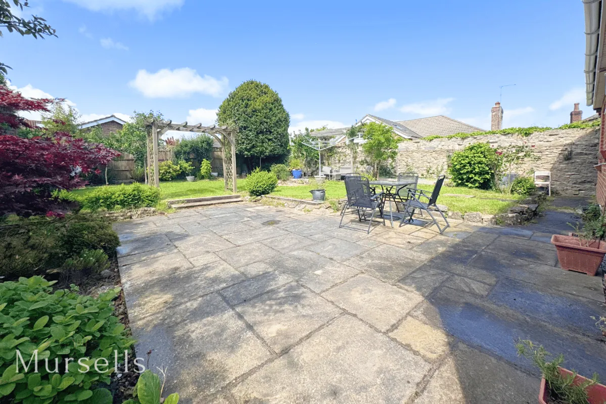 Middle Road, Lytchett Matravers, Poole, BH16