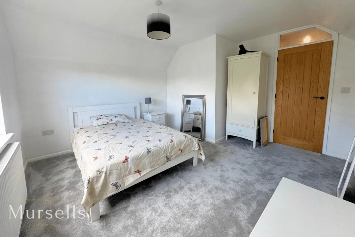 Middle Road, Lytchett Matravers, Poole, BH16