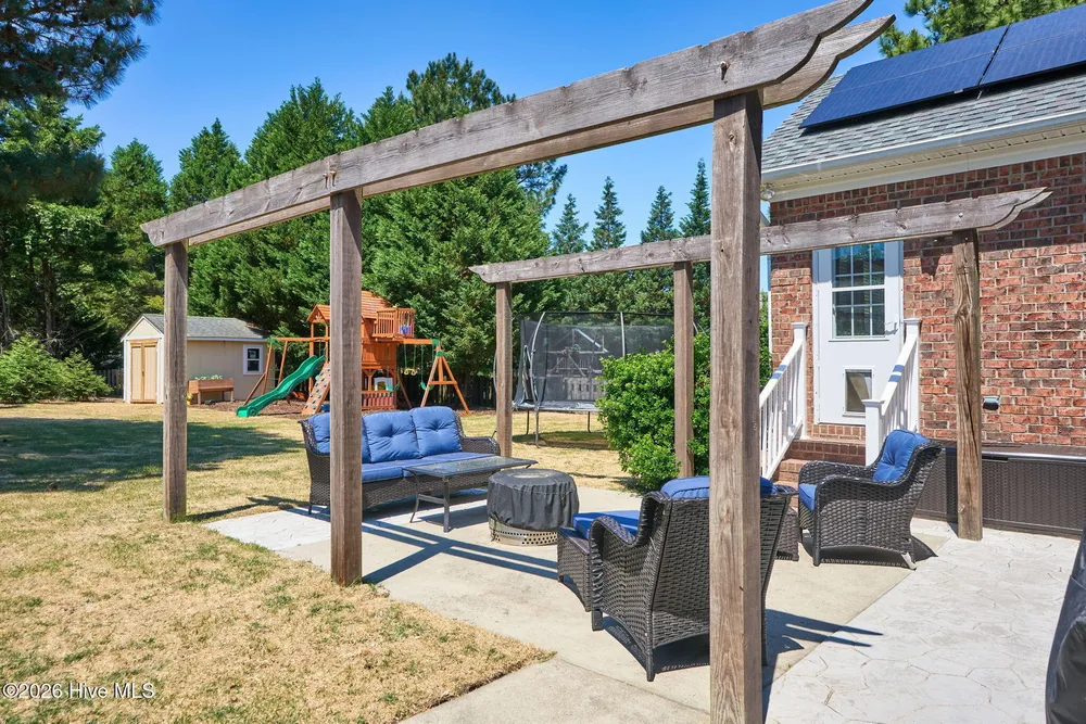 39 Winding Trail, Whispering Pines, NC 28327