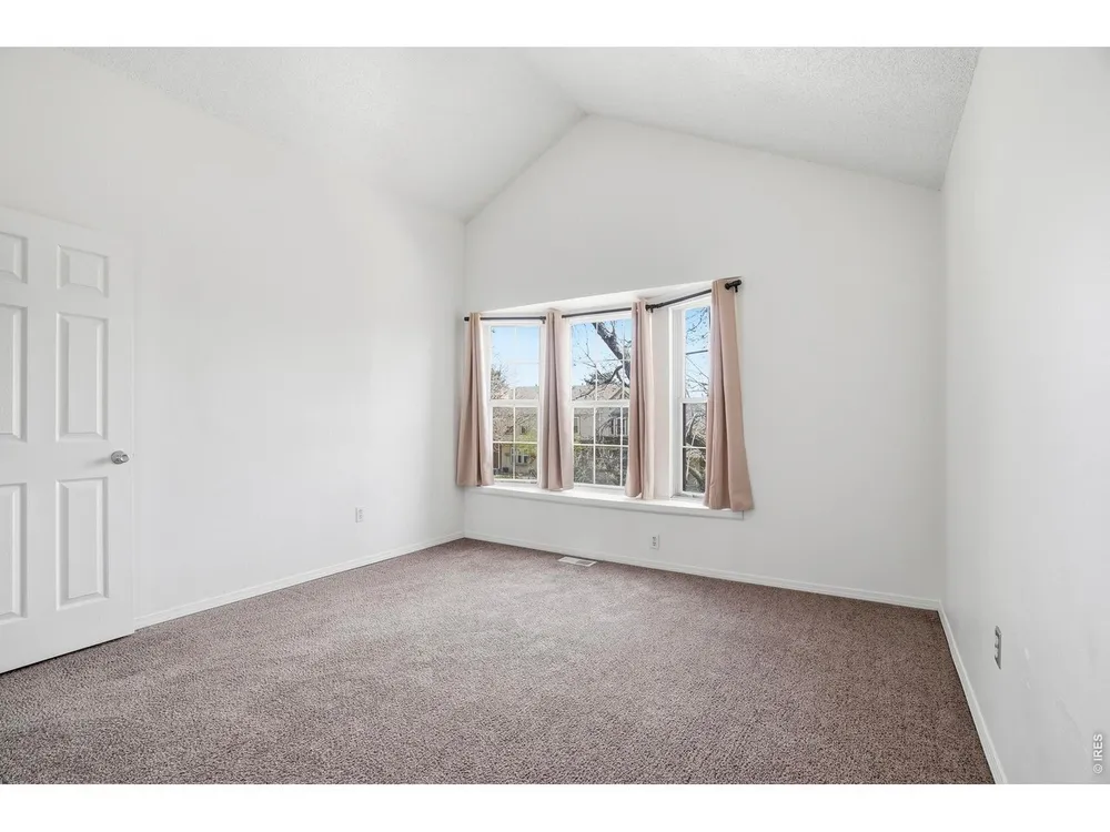 9624 W Chatfield Ave, Littleton, CO 80128