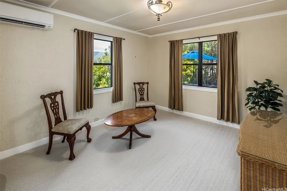 2110 Kakela Pl, Honolulu, HI 96822