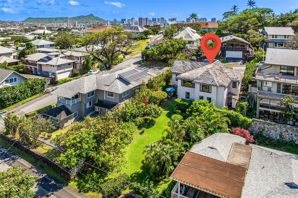 2110 Kakela Pl, Honolulu, HI 96822