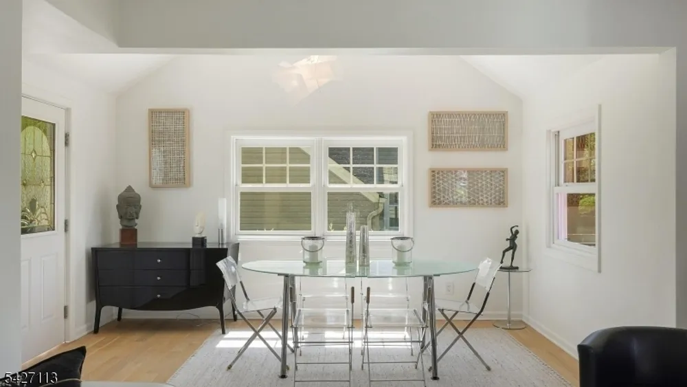 221 Ayliffe Ave, Westfield, NJ 07090