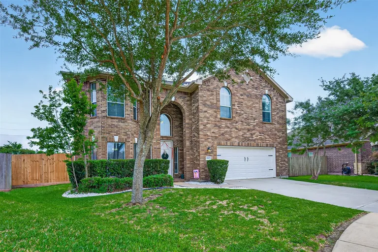 21903 Castle Hawk Trail, Richmond, TX 77407