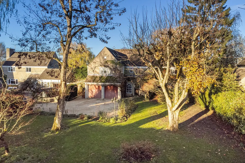 Charlton, Malmesbury, SN16 photo 2