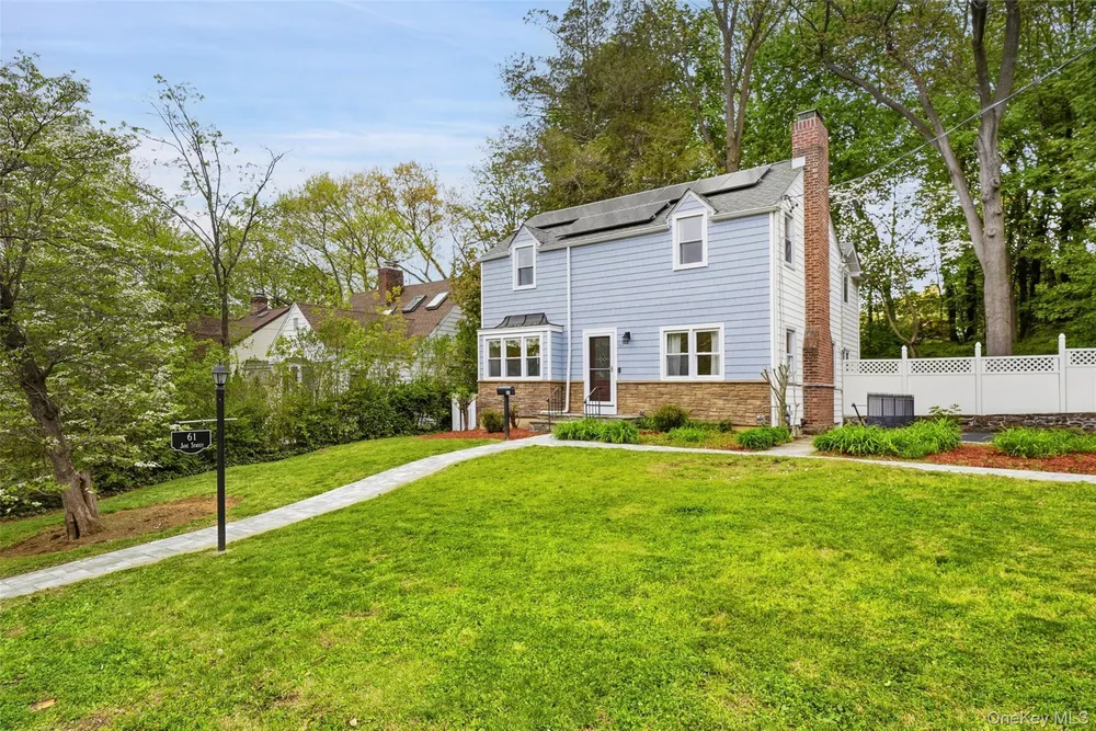 61 Jane St, Hartsdale, NY 10530