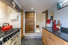 Aldenham Road, Bushey, WD23 photo 10