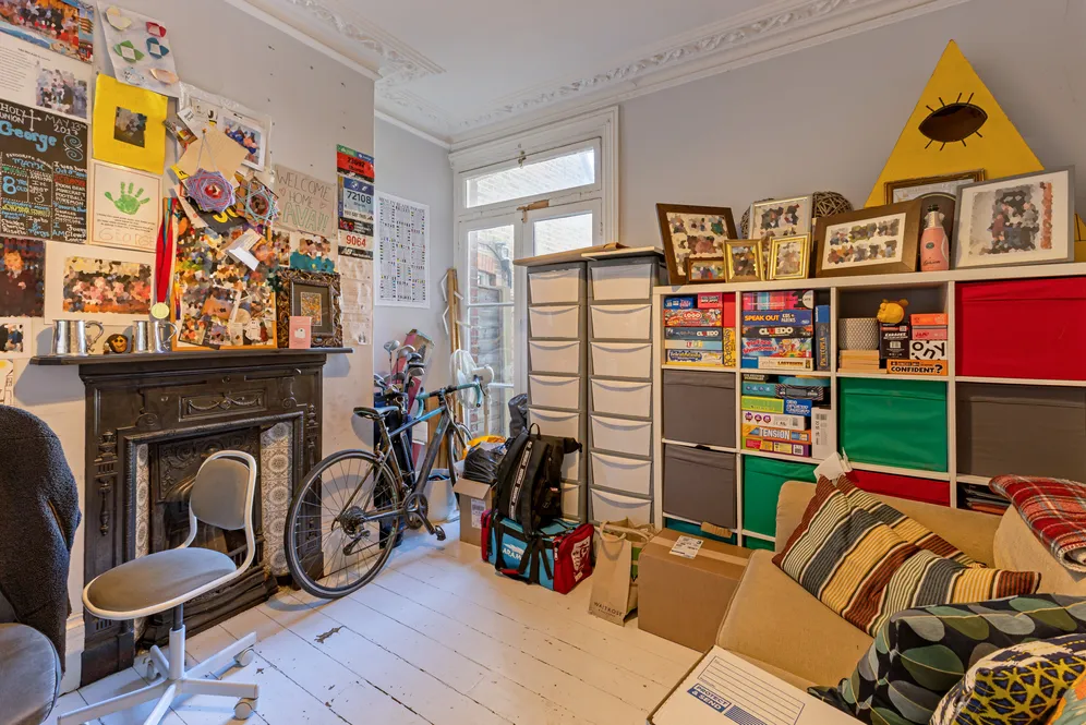 Compton Crescent, London, W4 photo 12