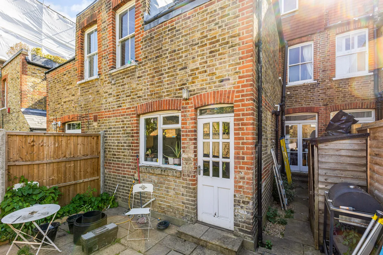 Compton Crescent, London, W4 photo 21