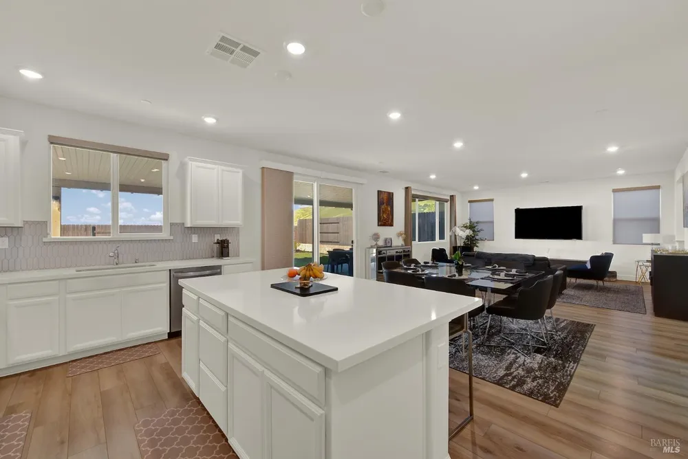 5025 Ellis Godfrey Dr, Fairfield, CA 94533