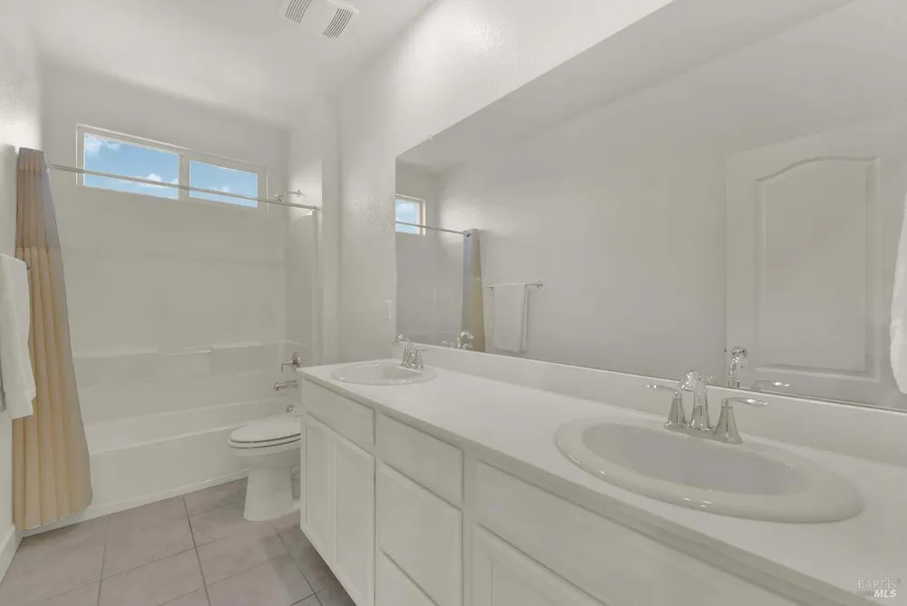5025 Ellis Godfrey Dr, Fairfield, CA 94533