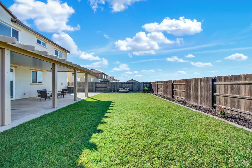5025 Ellis Godfrey Dr, Fairfield, CA 94533