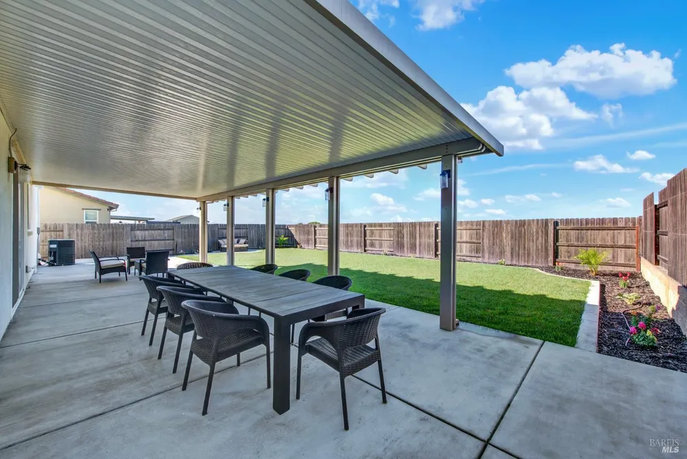 5025 Ellis Godfrey Dr, Fairfield, CA 94533