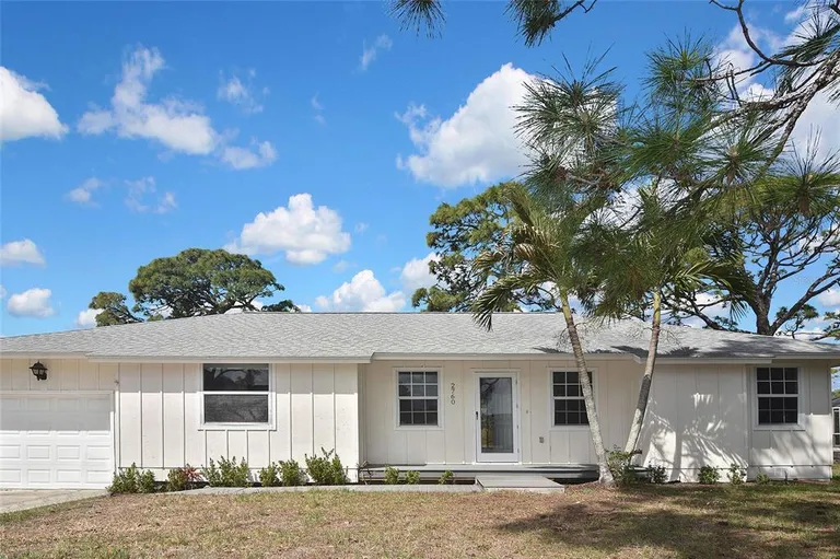 2760 Shamrock Dr, Venice, FL 34293