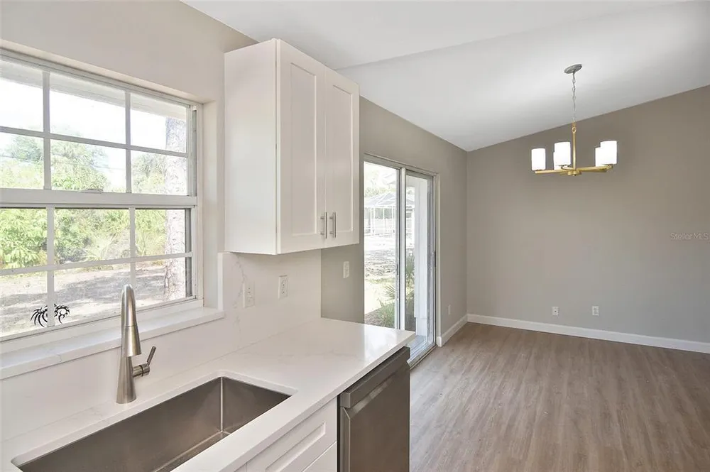 2760 Shamrock Dr, Venice, FL 34293